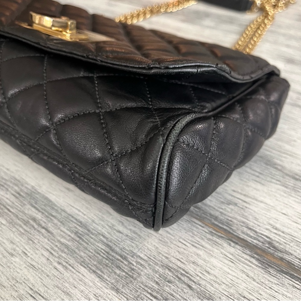 Michael Kors Black Quilted Gold Chain detail Crossbody Handbag - Picture 8 of 16